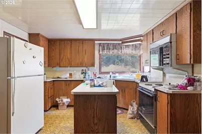 1520 SW Taylors Ferry Rd, Portland, OR 97219 - Photo 12