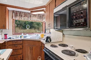 1520 SW Taylors Ferry Rd, Portland, OR 97219 - Photo 14
