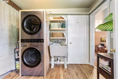 3601 NE 109th Ave, Portland, OR 97220 - Photo 12