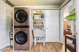 3601 NE 109th Ave, Portland, OR 97220 - Photo 12