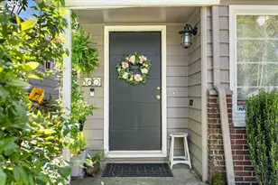 3601 NE 109th Ave, Portland, OR 97220 - Photo 2