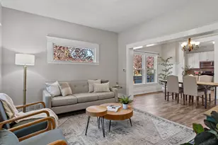 2433 N Emerson St, Portland, OR 97217 - Photo 8
