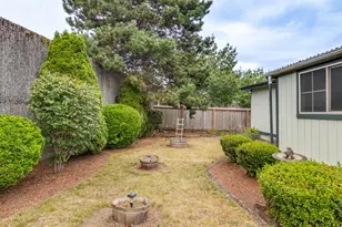 21100 NE Sandy Blvd, Fairview, OR 97024 - Photo 34