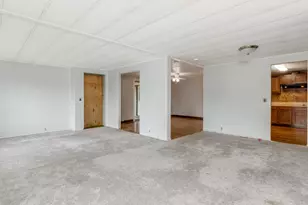 21100 NE Sandy Blvd, Fairview, OR 97024 - Photo 14