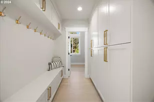 19697 SE Cottonwood St, Milwaukie, OR 97267 - Photo 16