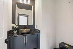 19697 SE Cottonwood St, Milwaukie, OR 97267 - Photo 24