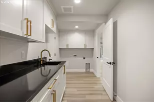 19697 SE Cottonwood St, Milwaukie, OR 97267 - Photo 26