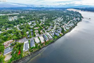 1601 Rhododendron Dr, Florence, OR 97439 - Photo 38