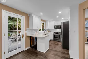 11541 SW Woodlee Heights Ct SW, Portland, OR 97219 - Photo 16