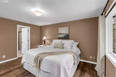 11541 SW Woodlee Heights Ct SW, Portland, OR 97219 - Photo 4