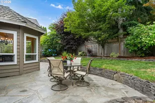 11541 SW Woodlee Heights Ct SW, Portland, OR 97219 - Photo 4