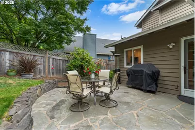 11541 SW Woodlee Heights Ct SW, Portland, OR 97219 - Photo 6