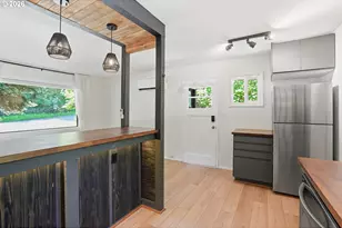 2832 NE Fremont Dr, Portland, OR 97220 - Photo 14