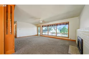 1897 NW 11th St, Hermiston, OR 97838 - Photo 8