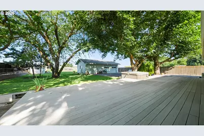 1897 NW 11th St, Hermiston, OR 97838 - Photo 20