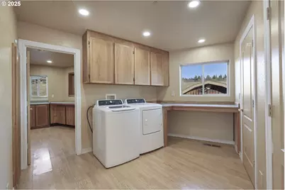 401 Johnson Rd, Lyle, WA 98635 - Photo 20