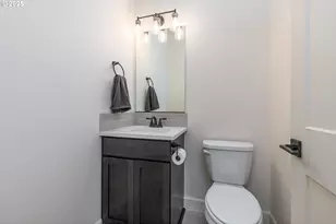 856 E Autumn Ave, Hermiston, OR 97838 - Photo 26