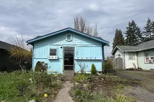 131 17th Ave, Longview, WA 98632 - Photo 2