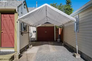 333 S Williams St, Lebanon, OR 97355 - Photo 24