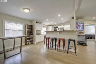 115 W 2nd St, Yamhill, OR 97148 - Photo 10