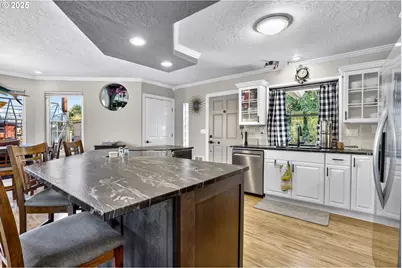 903 S McLoughlin Blvd #A&B, Oregon City, OR 97045 - Photo 6