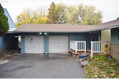 212 S Water St, Weston, OR 97886 - Photo 2