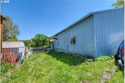 212 S Water St, Weston, OR 97886 - Photo 38