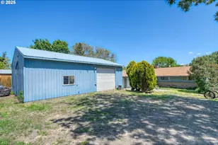 212 S Water St, Weston, OR 97886 - Photo 36