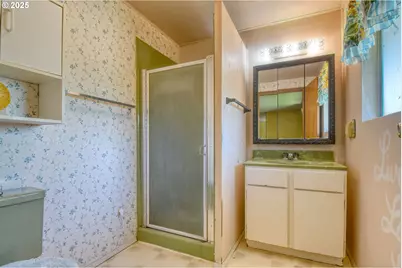 212 S Water St, Weston, OR 97886 - Photo 14