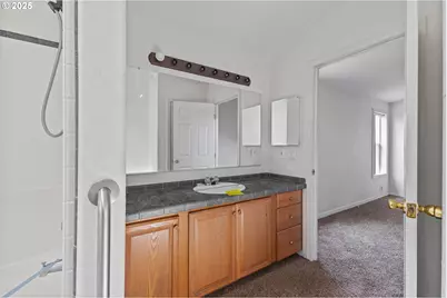 1829 E Willow St, Myrtle Point, OR 97458 - Photo 24