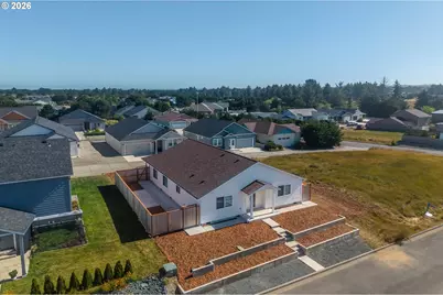 746 Seacrest Dr, Bandon, OR 97411 - Photo 38