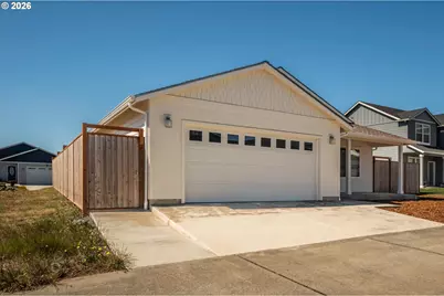 746 Seacrest Dr, Bandon, OR 97411 - Photo 2