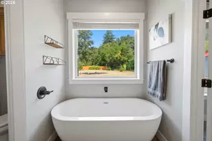 315 Santiam Pointe Loop, Mill City, OR 97360 - Photo 32