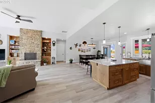 315 Santiam Pointe Loop, Mill City, OR 97360 - Photo 14