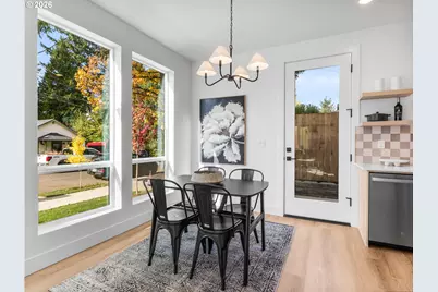 9698 SW 54th Ave, Portland, OR 97219 - Photo 4