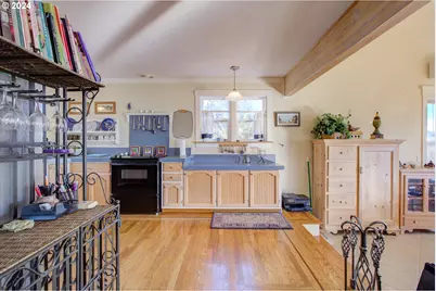 14115 N Bank Rd, Roseburg, OR 97470 - Photo 6