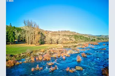 14115 N Bank Rd, Roseburg, OR 97470 - Photo 46