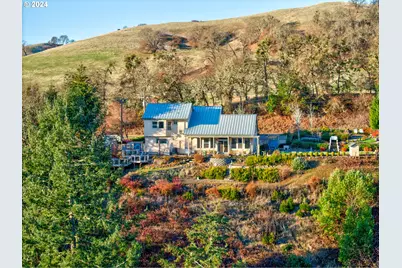 14115 N Bank Rd, Roseburg, OR 97470 - Photo 30