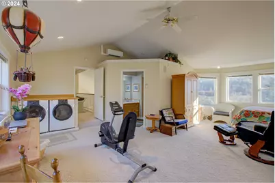 14115 N Bank Rd, Roseburg, OR 97470 - Photo 22