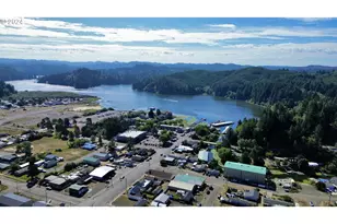 160 Hilltop Dr, Lakeside, OR 97449 - Photo 44