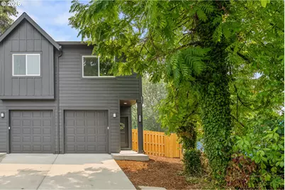 14142 Holcomb Blvd, Oregon City, OR 97045 - Photo 1