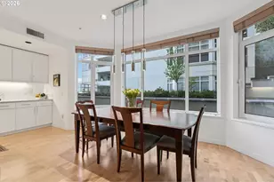 2445 NW Westover Rd, Portland, OR 97210 - Photo 10