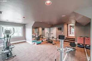 2554 Cole Rd, Salem, OR 97306 - Photo 46