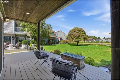 627 N Tomahawk Island Dr, Portland, OR 97217 - Photo 26