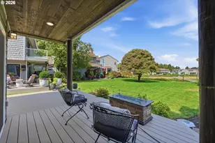 627 N Tomahawk Island Dr, Portland, OR 97217 - Photo 26