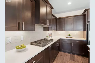 3709 NE Pioneer St, Camas, WA 98607 - Photo 8