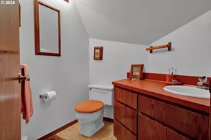 434 E 39th Ave, Eugene, OR 97405 - Photo 34