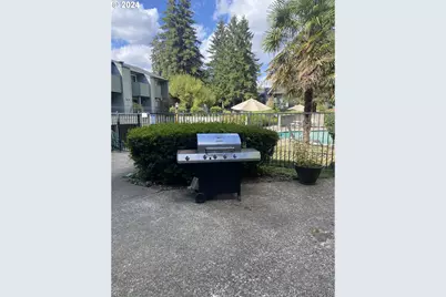 8625 SW Brightfield Cir, Portland, OR 97223 - Photo 18