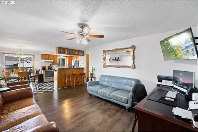 1480 NE Kane Dr, Gresham, OR 97030 - Photo 6