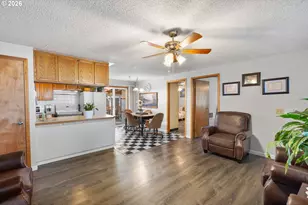 1480 NE Kane Dr, Gresham, OR 97030 - Photo 18